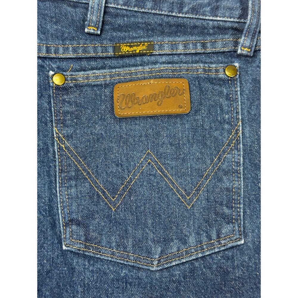 Wrangler 47MWZ Men's Regular Fit Straight Leg Western Blue Jeans - Size 42x30* - Picture 3 of 5